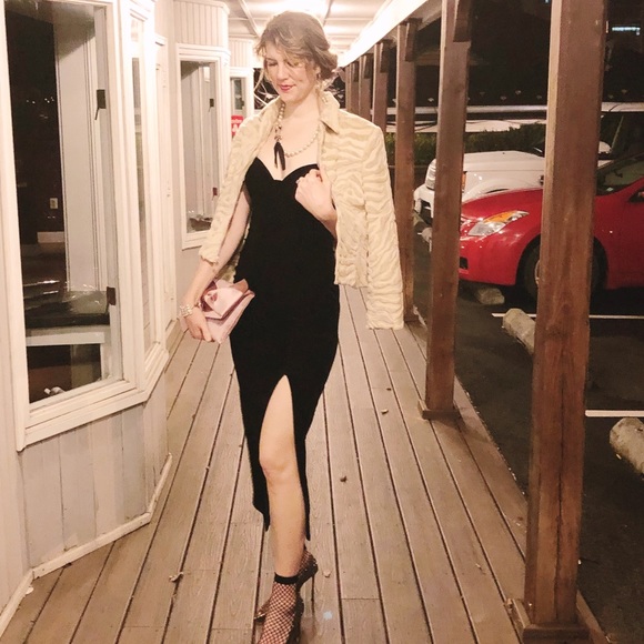 Meet the Posher: Thrifted Elegance - Picture 2 of 3